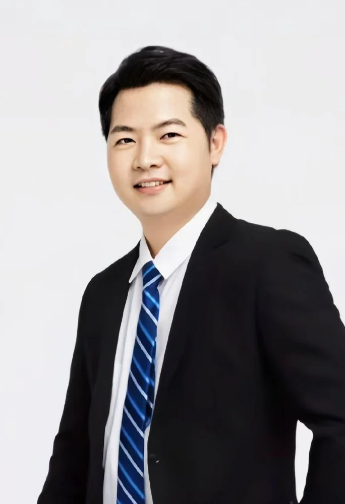 Jinhan Zheng